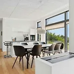 With Comfort Nature Modern Design 阿灵厄