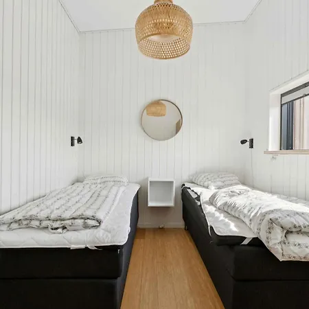 Nyaraló With Comfort Nature Modern Design