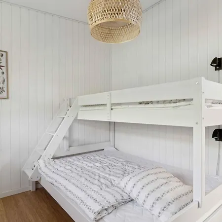 Feriehus With Comfort Nature Modern Design Allinge-Sandvig