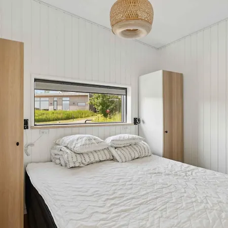With Comfort Nature Modern Design Semesterbostad