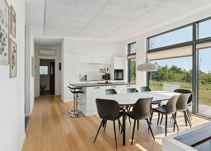 With Comfort Nature Modern Design Feriehus *