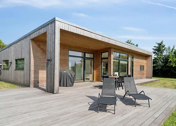 Feriehus With Comfort Nature Modern Design *
